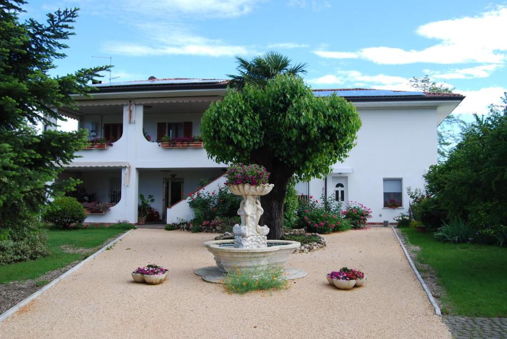 Antico Borgo — Hotel in San Daniele del Friuli