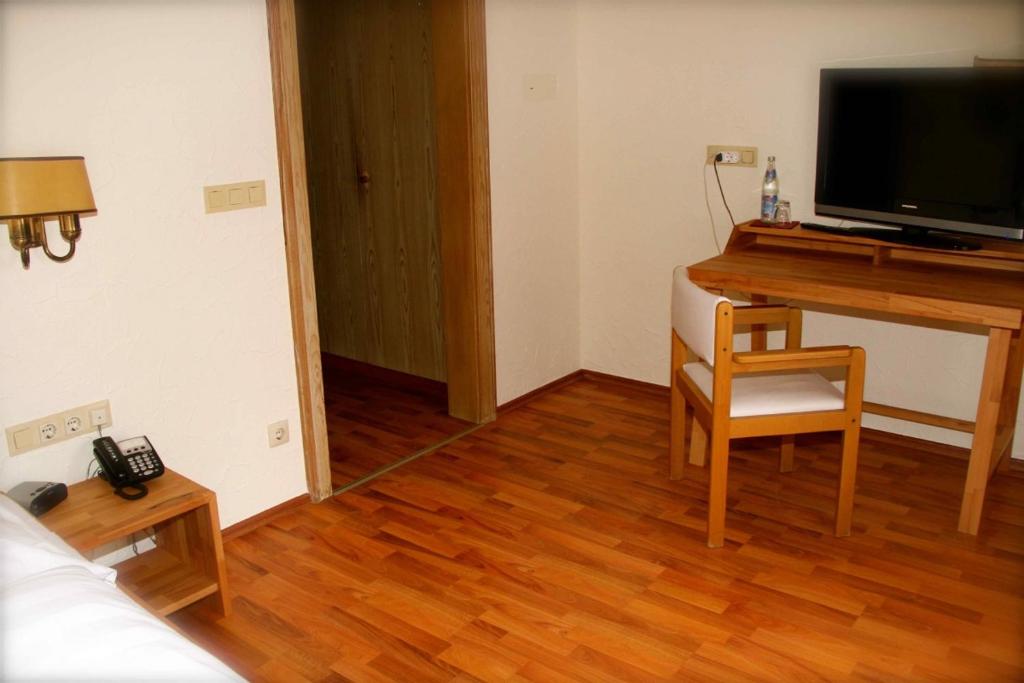 Hotel Hiemer photo