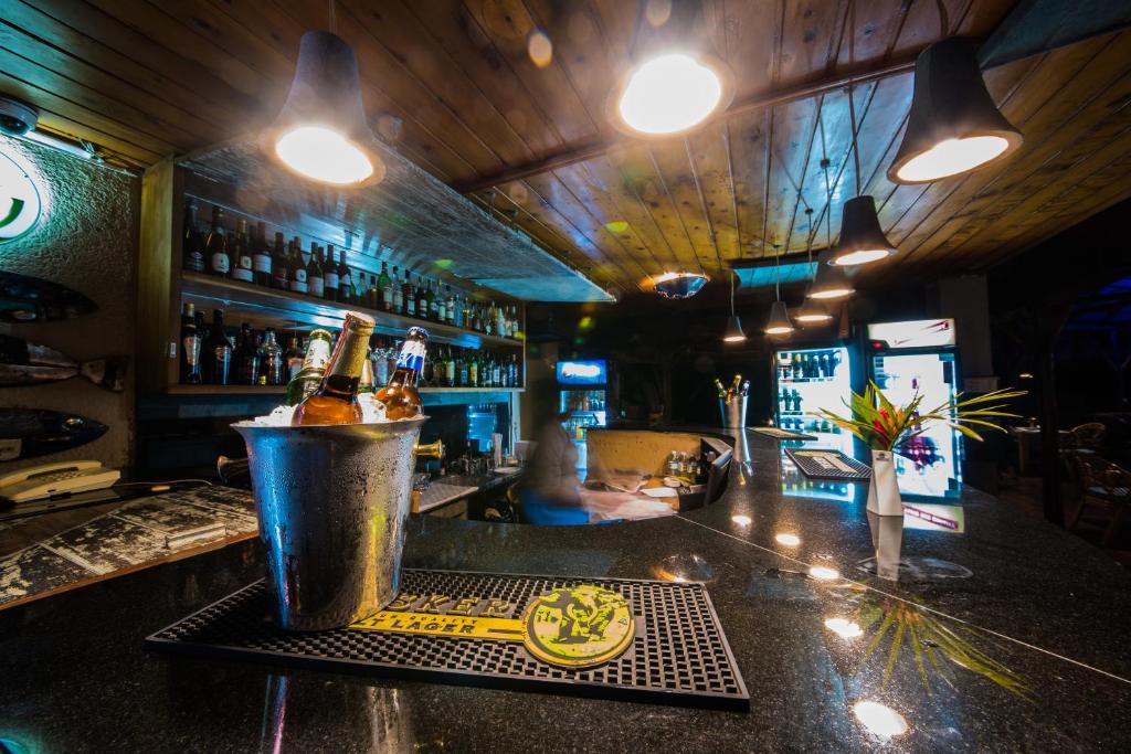 Φαγητό και ποτό