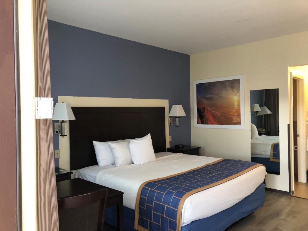 Days Inn by Wyndham Grants photo