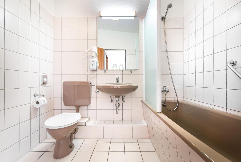 Hotel Central Hamburg photo
