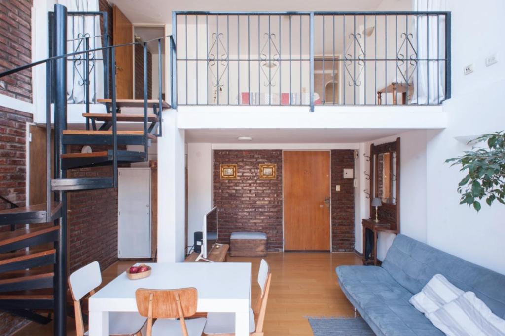 Duplex en Atico en Microcentro — Hotel in Buenos Aires