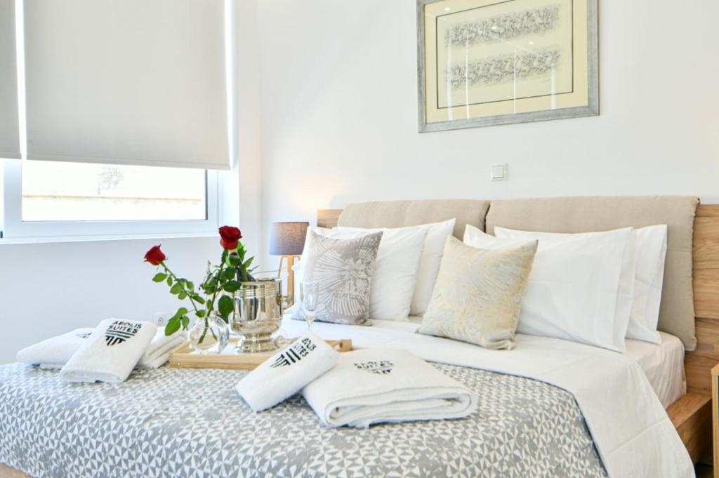 AEOLIS SUITES photo