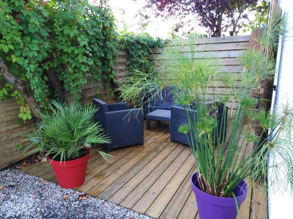 Appart Terrasse Vegetale bord Plages bassin 전경