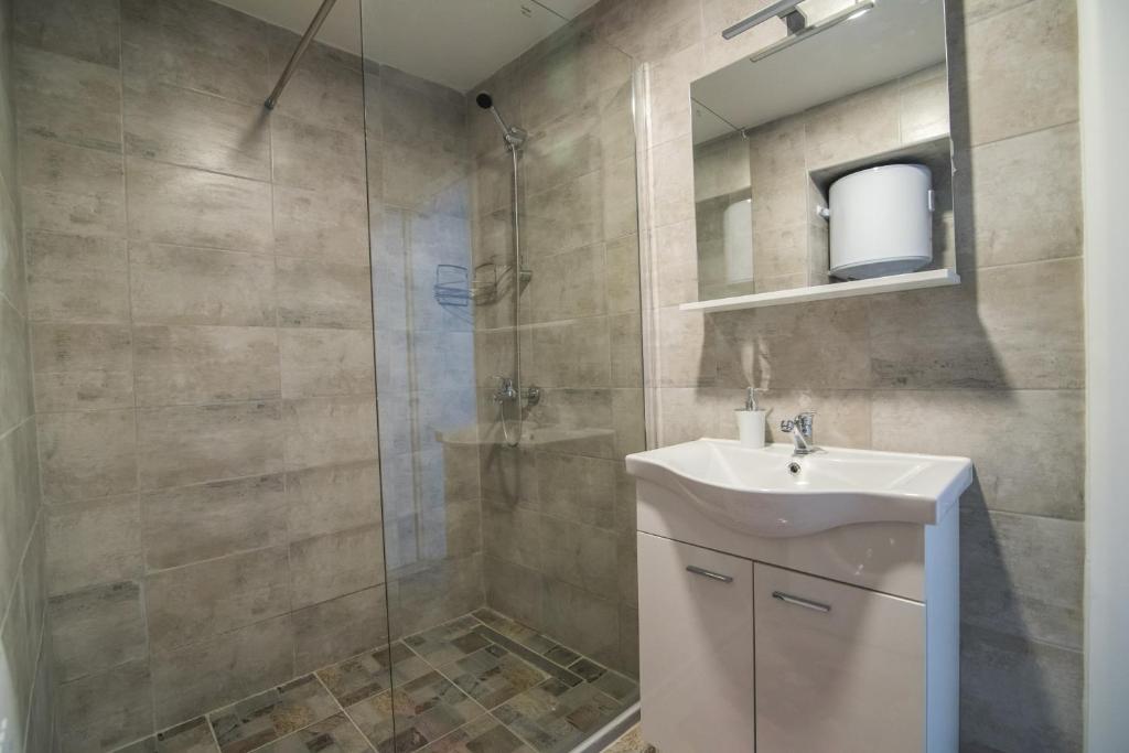 Love Apartments photo