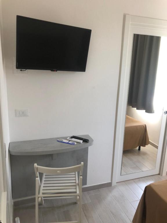 Arianna Hotel photo