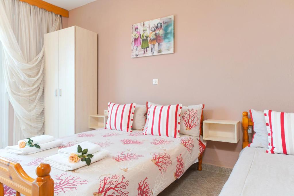 Athanasia Rooms photo