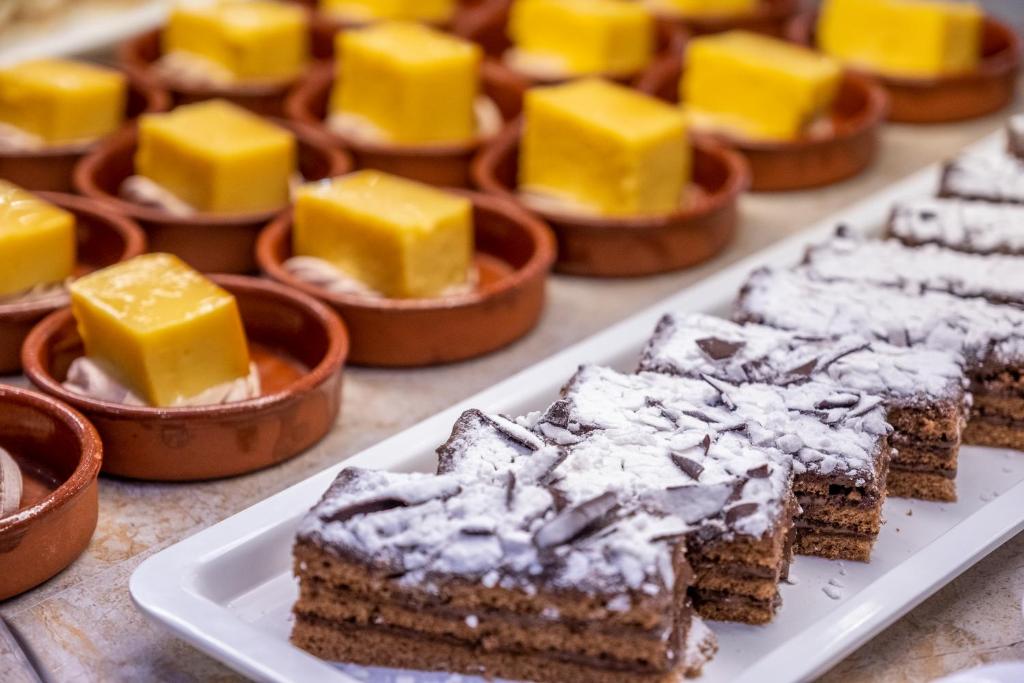 Sagitario Princesa Playa — Restaurant & bars in Cala'n Bosch, Balearic Islands