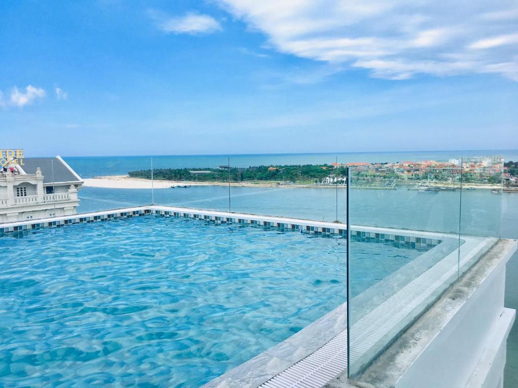 Khách sạn CKC Thiên Đường