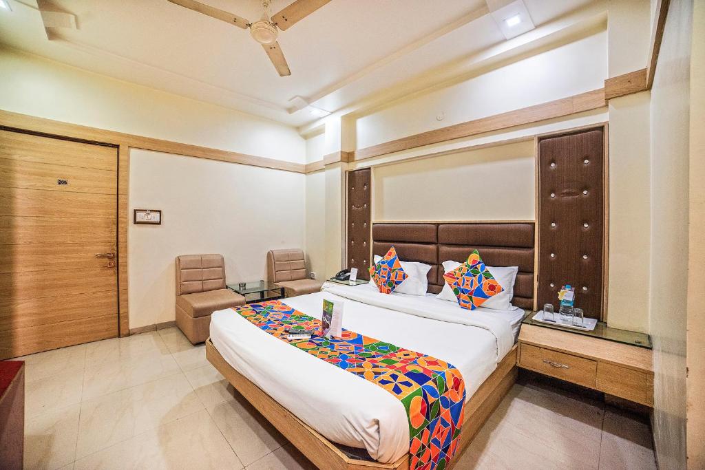 FabHotel Santoor photo
