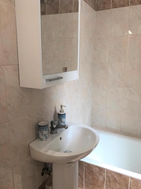Bohem Apartment near Athens Airport photo