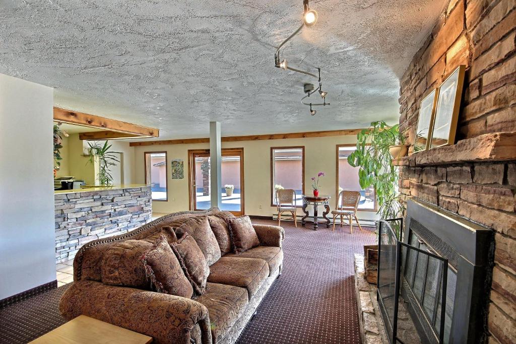 Rodeway Inn Gunnison photo