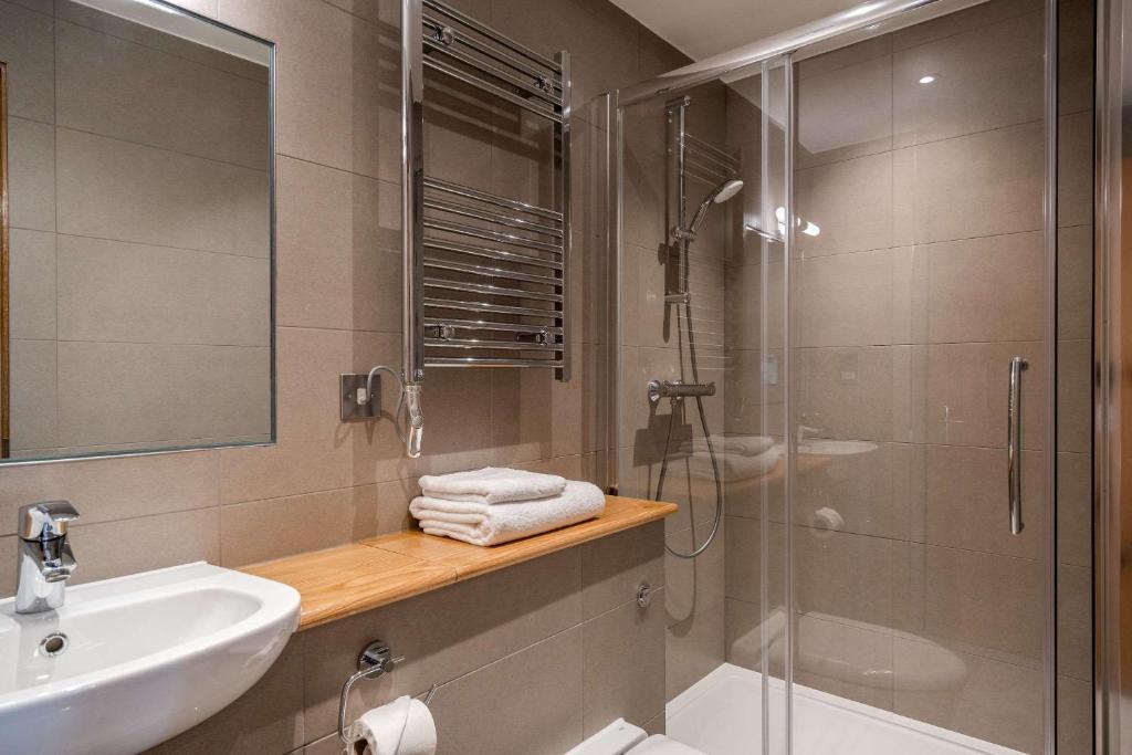 Comfort Inn Hyde Park photo