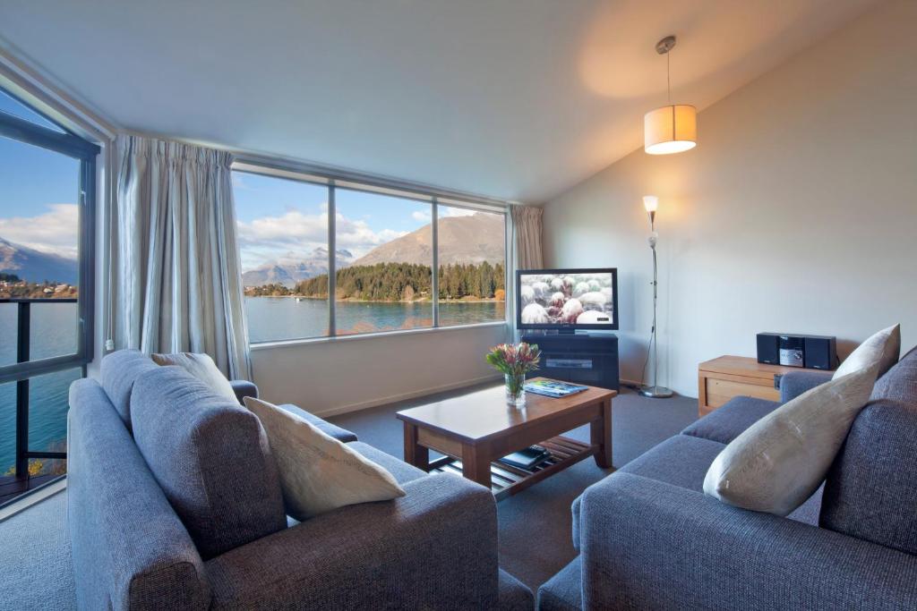 Apartments @ Spinnaker Bay photo
