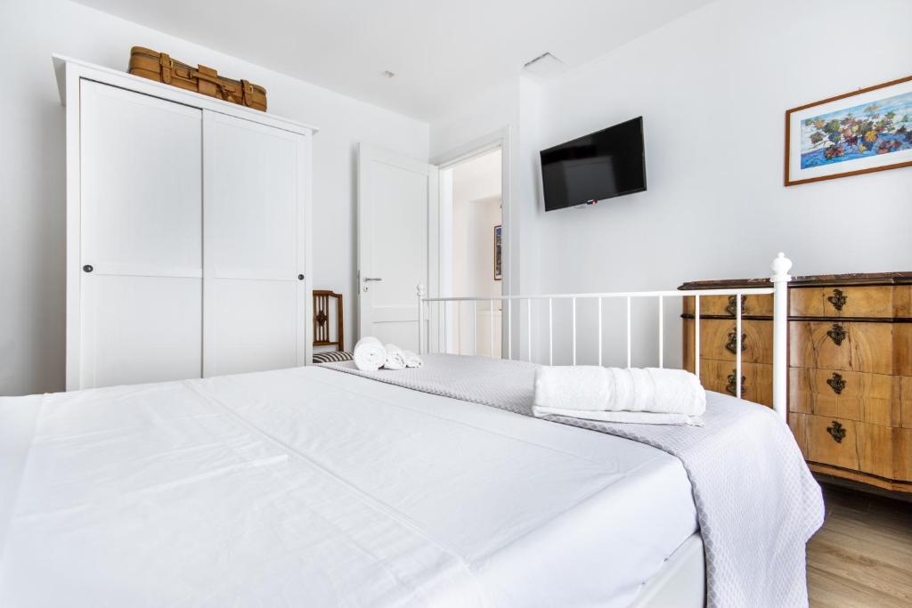 Teatro Massimo City Center Apartments - 4