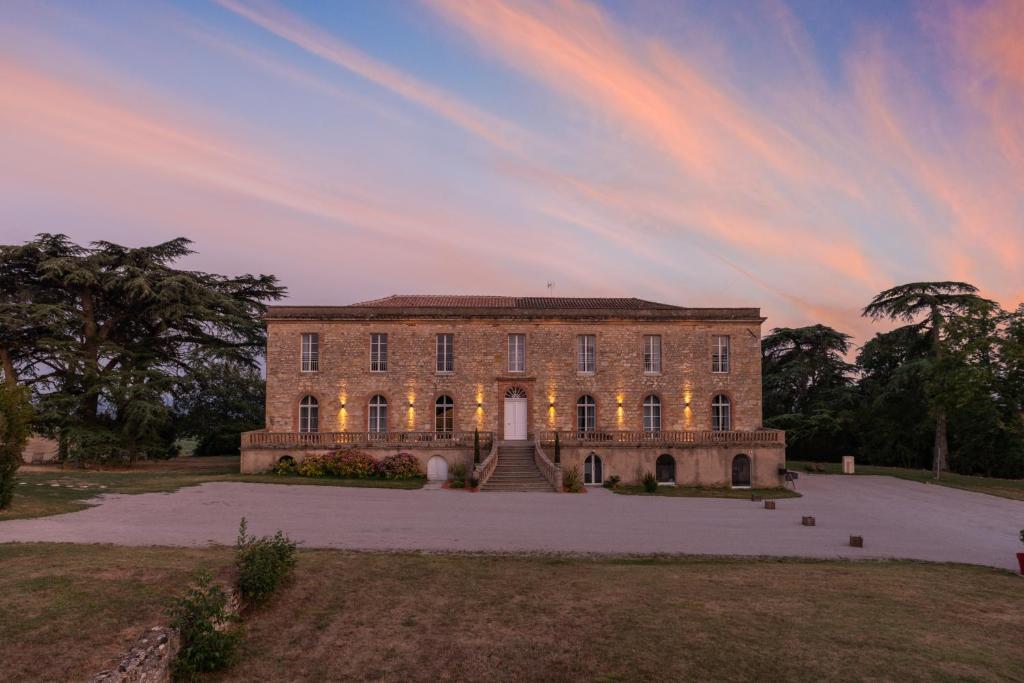 Chateau de Tauzies, The Originals Relais — Hotel in Gaillac