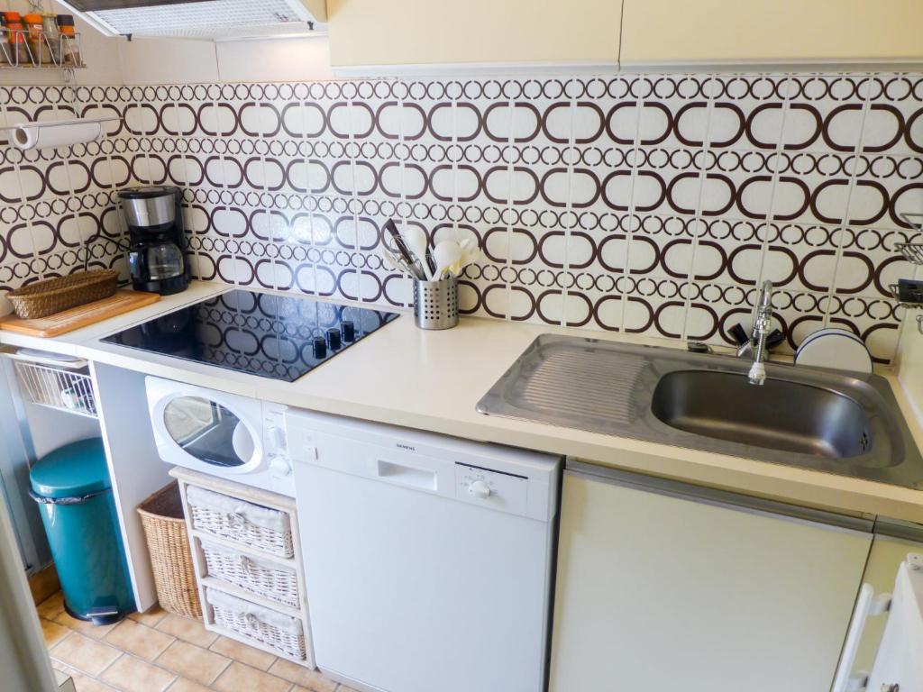 Apartment Jardins du Casino-2 by Interhome - 3