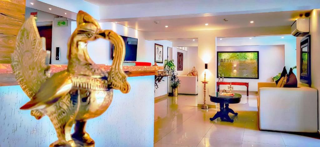 Samraj Hotel photo