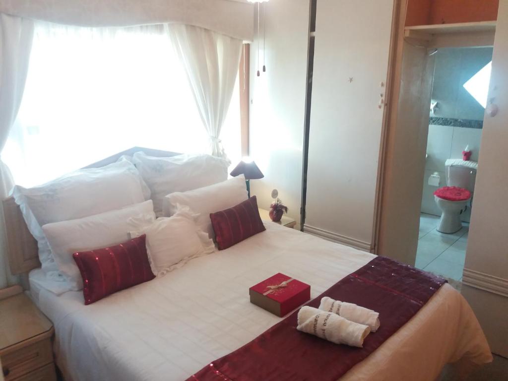 Reemaros Guest House photo