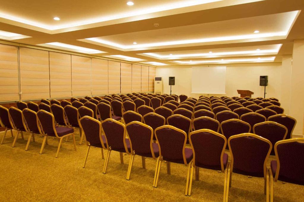 Gardenia Hotel — Hotel building in Alanya