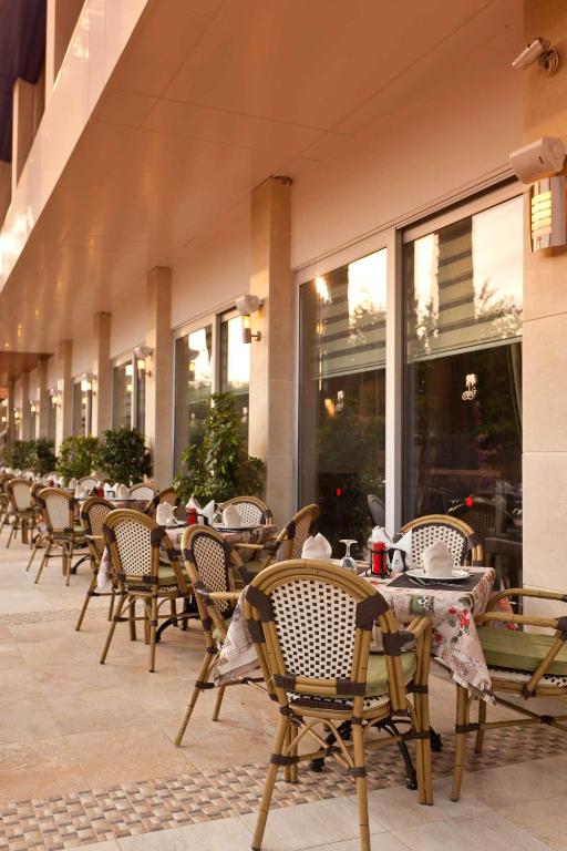 Gardenia Hotel — Restaurant & bars in Alanya