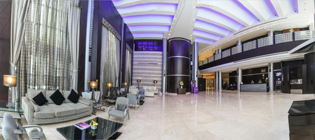 Lobby, Juffair Grand Hotel in Manama