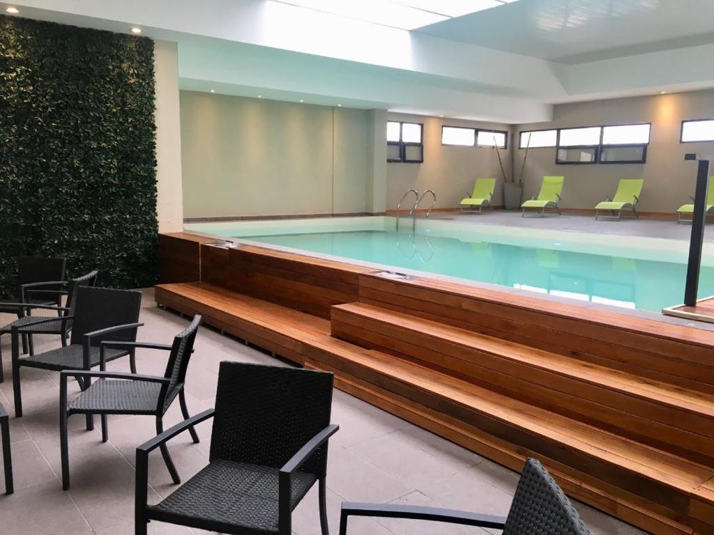 Michelle- Departamentos — Hotel in Necochea