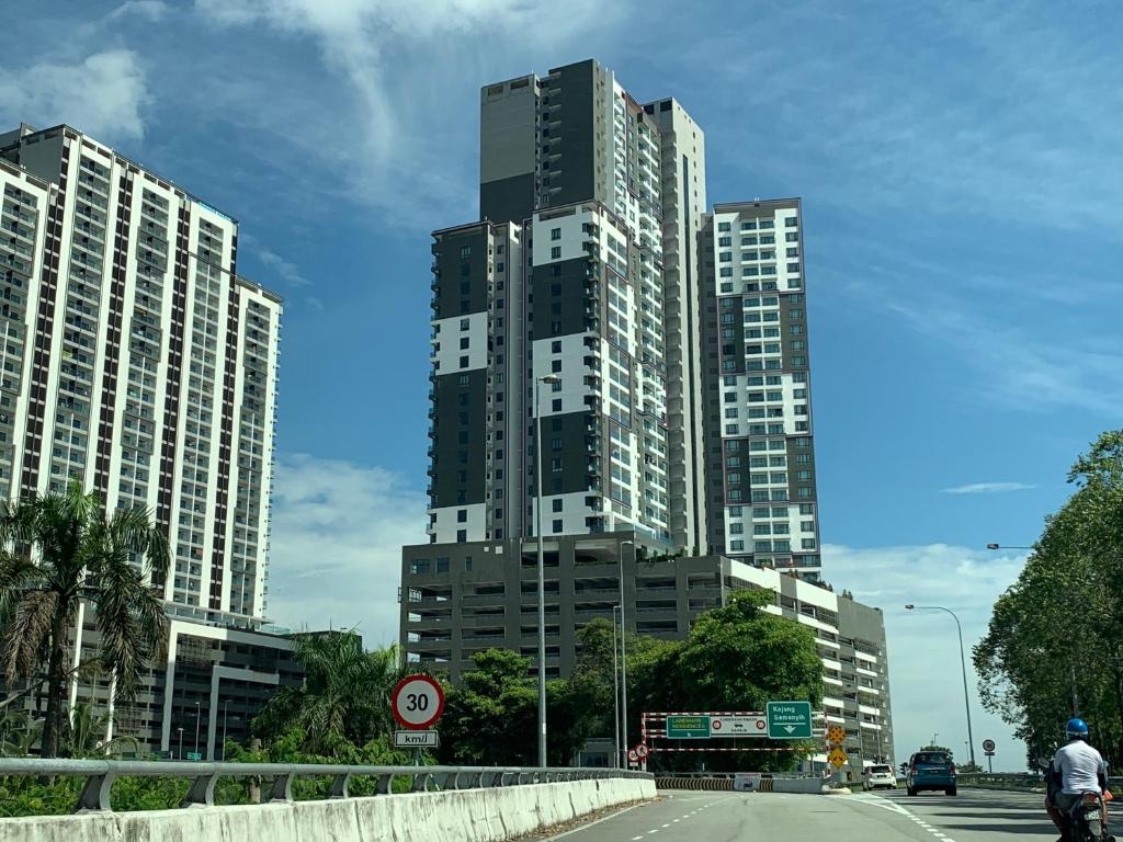 Landmark Residence 1 SOHO 2pax by A's Homestay 1 photo