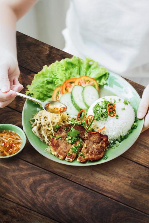 อาหารและเครื่องดื่ม