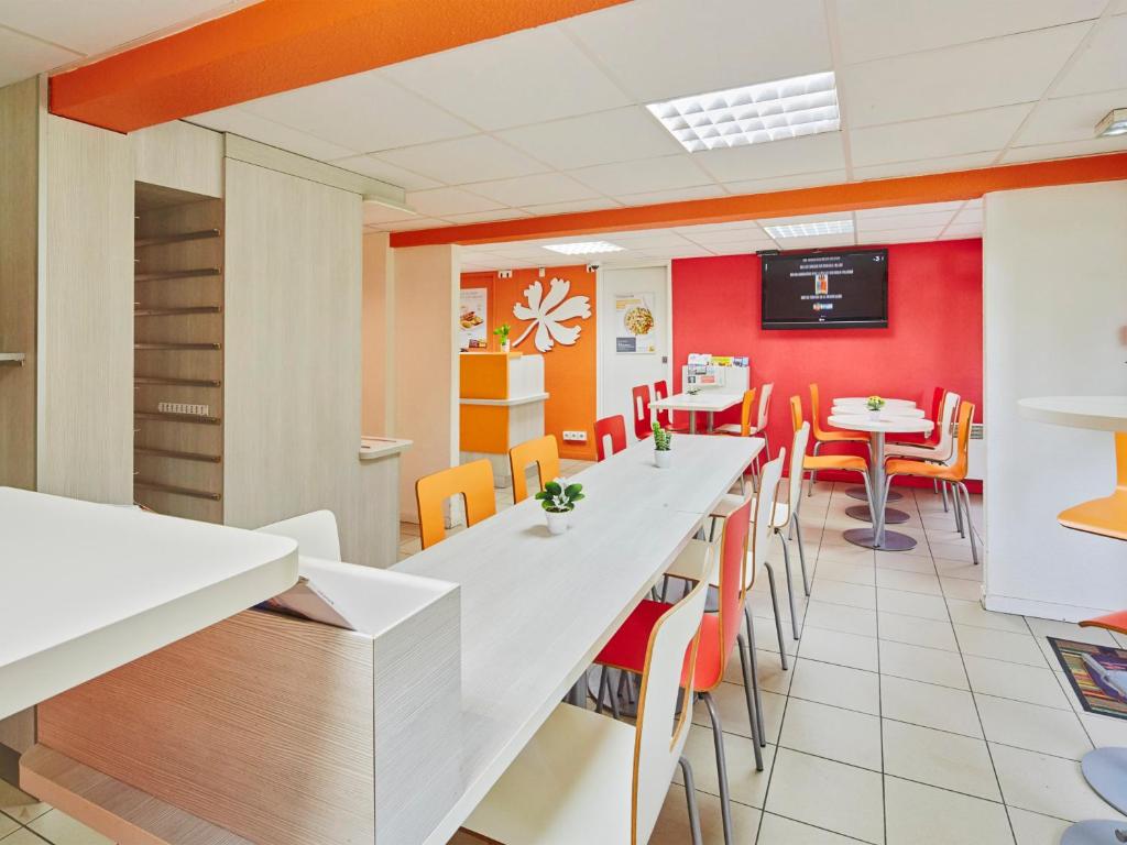 プレミア クラッセ メルン セナート ヴェル サン デニス (Hotel Premiere Classe Melun Senart - Vert Saint Dennis) レストラン