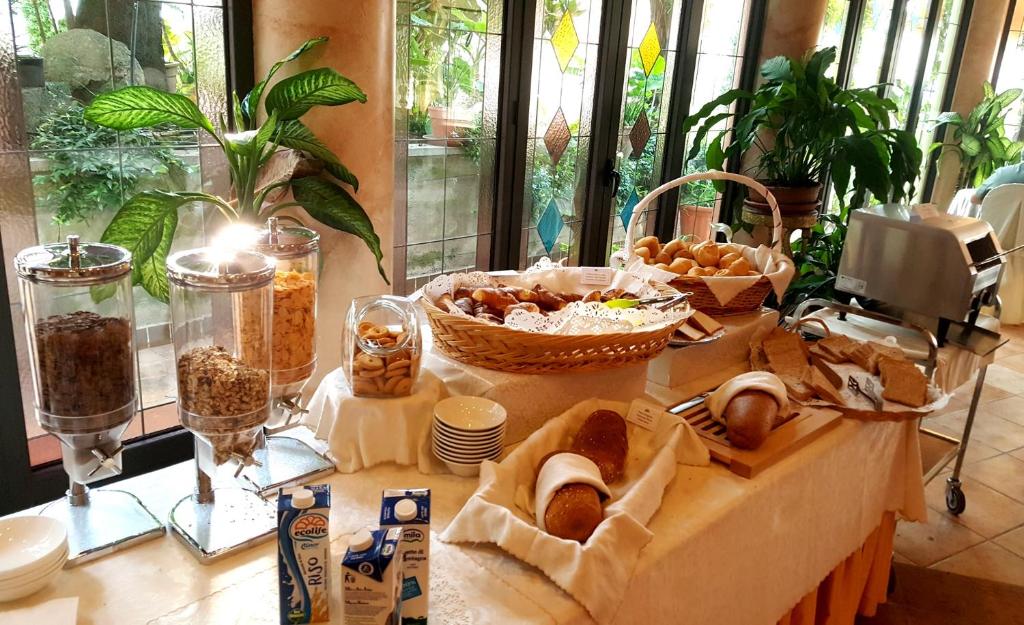 Park Hotel Ville Montefiori Spa & Centro Benessere — Gardone Riviera, Lombardy