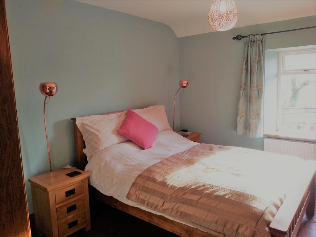 Mill Cottage, Llanrhystyd photo 2