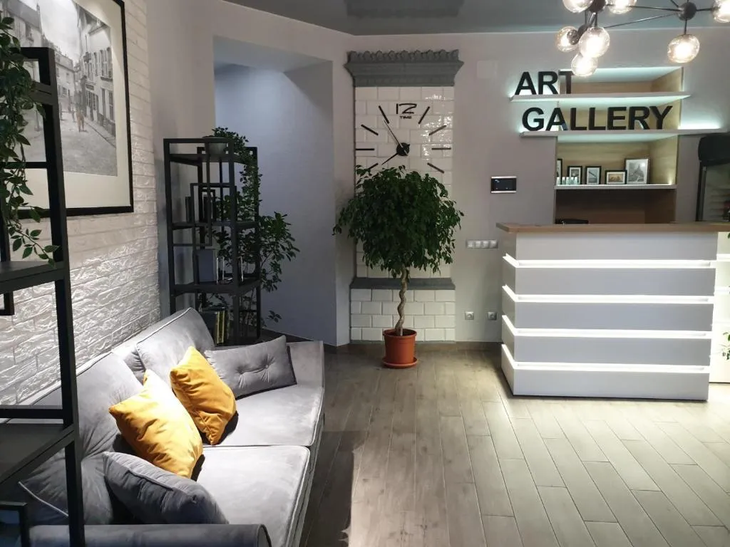 Отель Art Gallery, hotel in Odesa