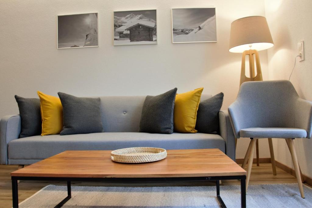Berg' & Bluamen Appartements Stubai - 5