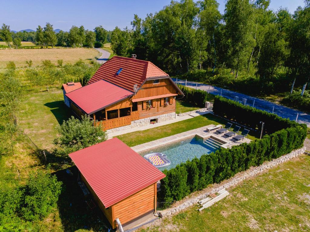Kuca za odmor Balenovic — Hotel in Plitvice National Park