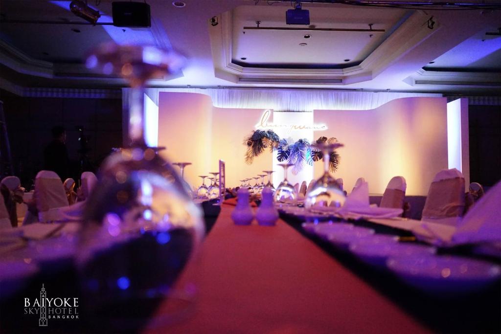 Baiyoke Sky Hotel — Restaurant & bars in Bangkok, Bangkok