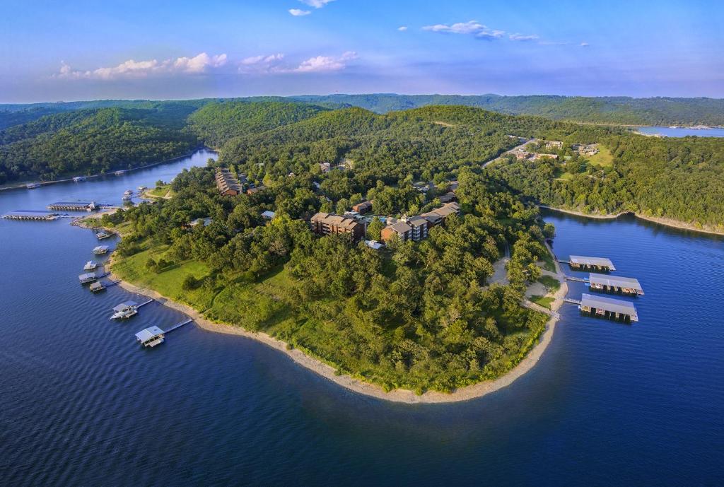 The Condominiums Lakeside at Stillwater’s Resort