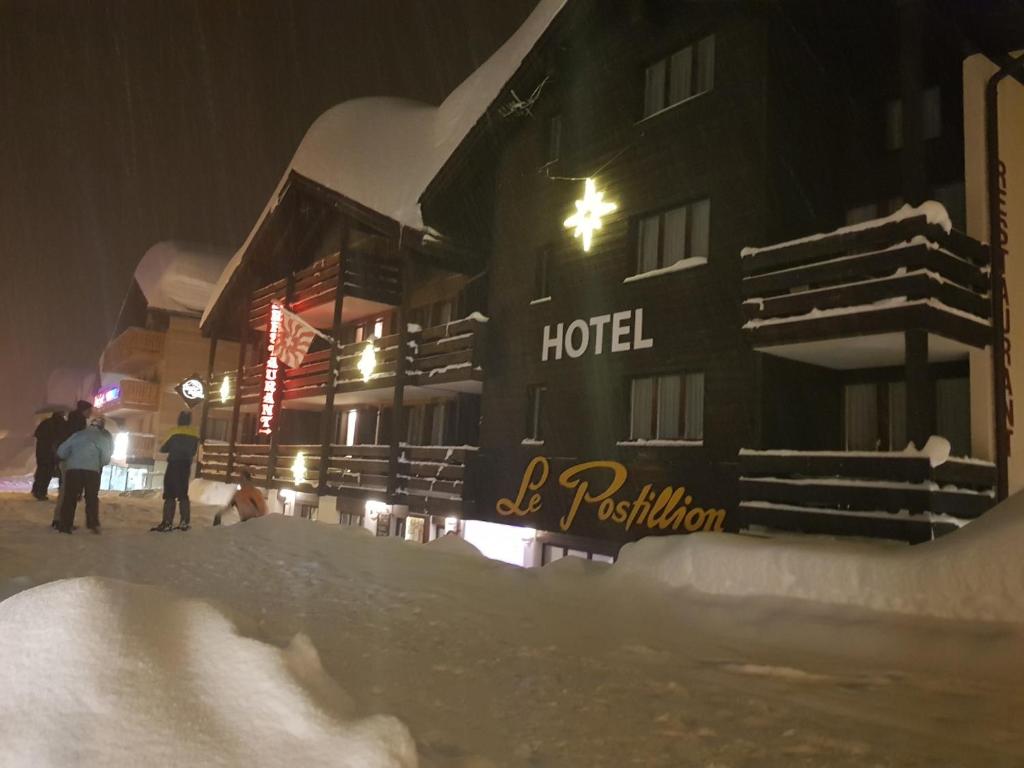 Hotel Le Postillion photo