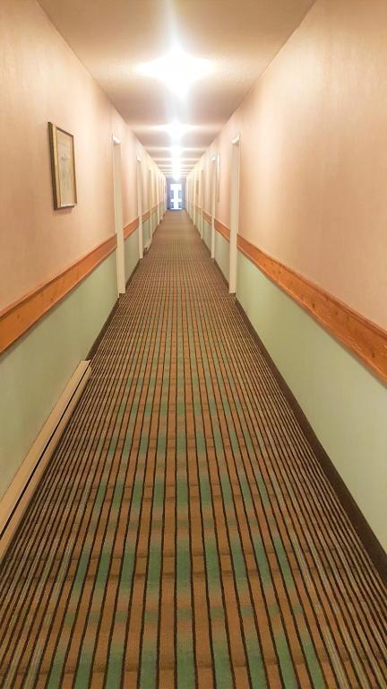Agassiz Park Lodge photo