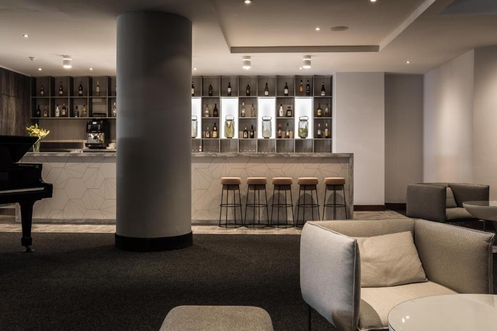 Radisson Sas Bay Point Resort Photo 17