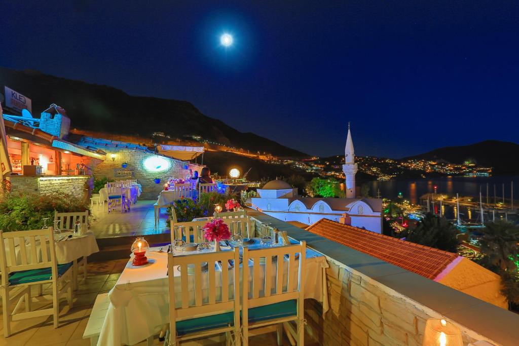 Zinbad Hotel Kalkan photo