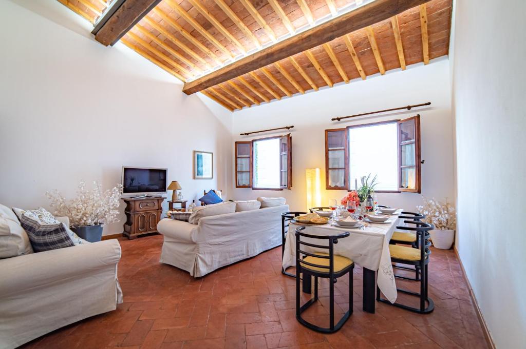 Oltrarno Apartment - 2