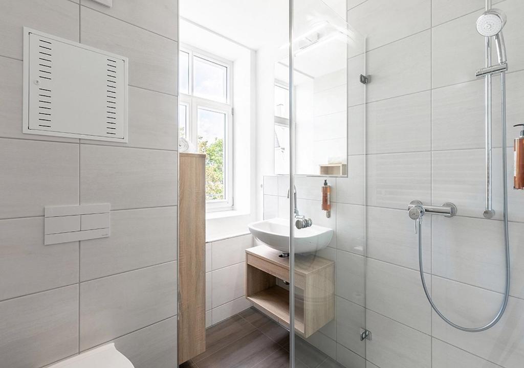 LA serviced apartments photo