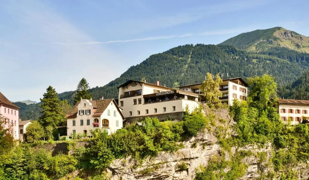 Schlosshotel Dörflinger, hotel in Bludenz