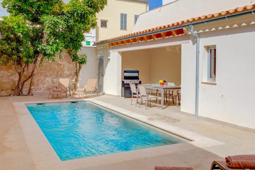 Ca la Tia Joanaina by Sealand Villas - 3