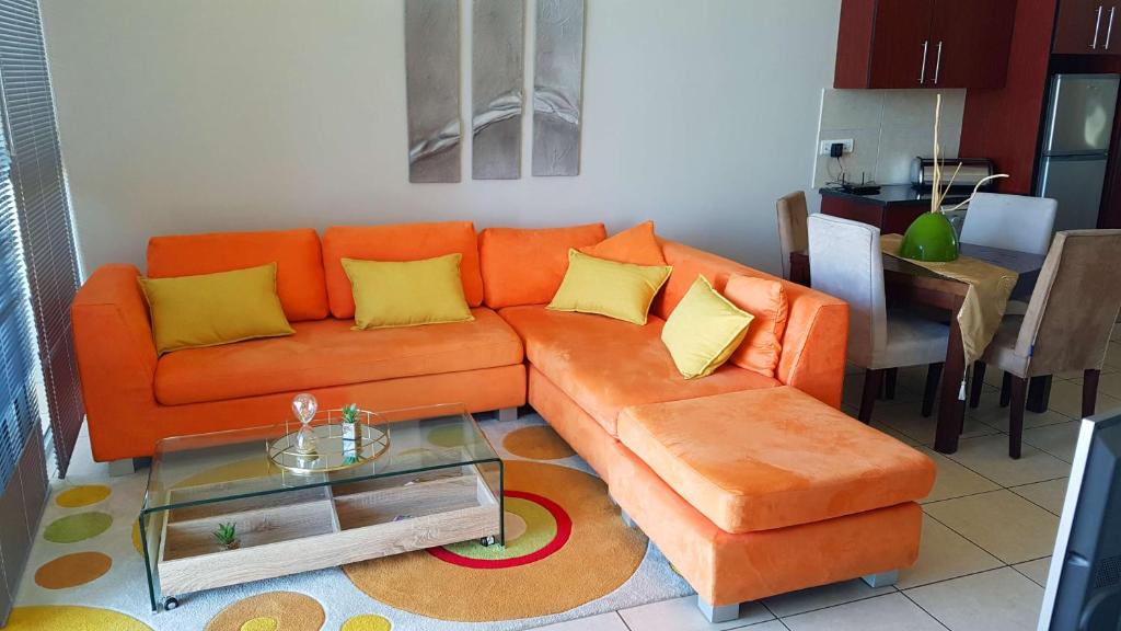 Nautica 708 Seaview Luxury Apartment photo