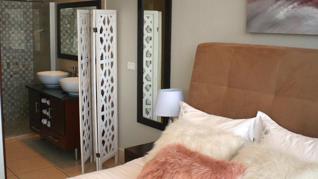 Nautica 708 Seaview Luxury Apartment photo