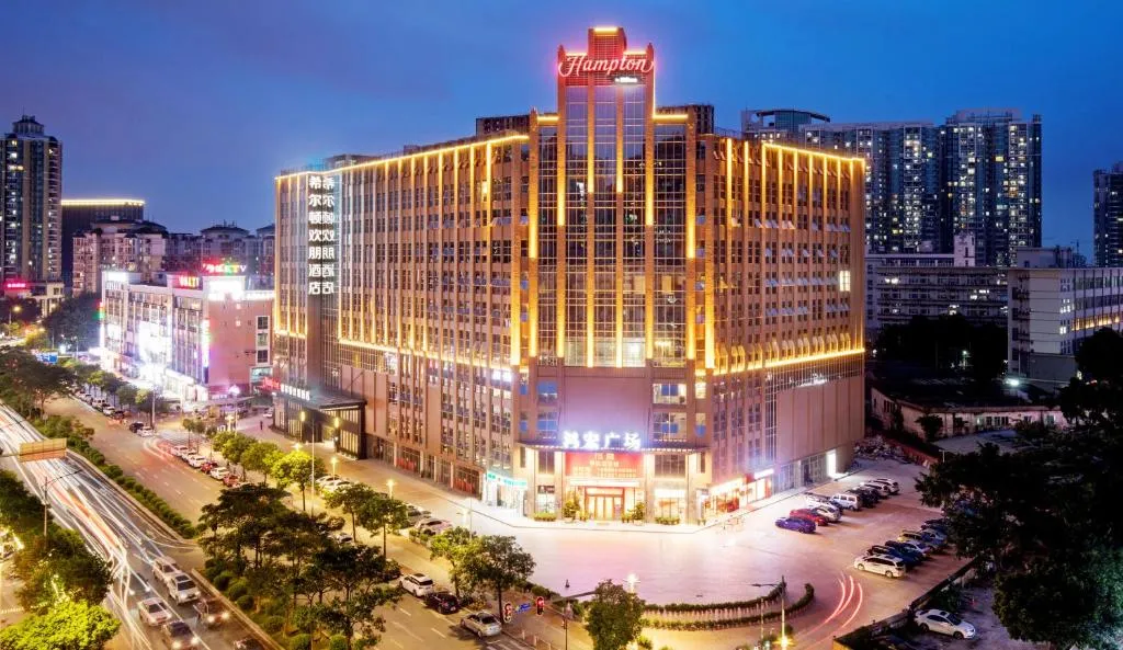 广州东晓南希尔顿欢朋酒店，位于广州的酒店