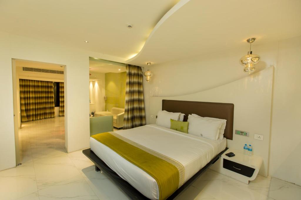 Hash Six Hotels photo