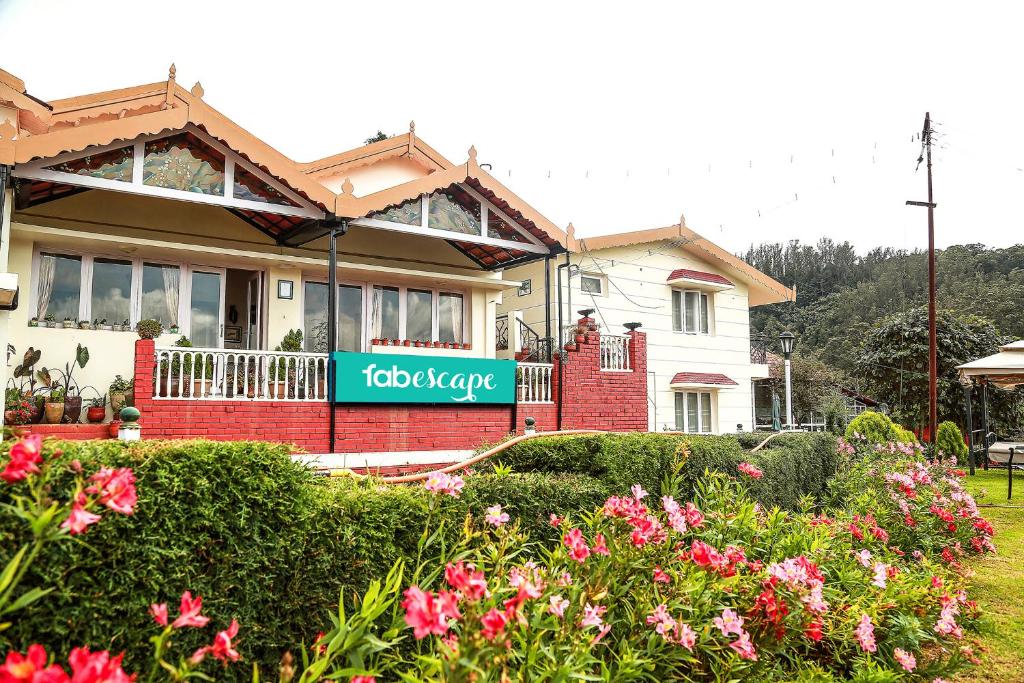 Holiday Homes With Breakfast In Ooty India Reviews Prices Planet Of Hotels